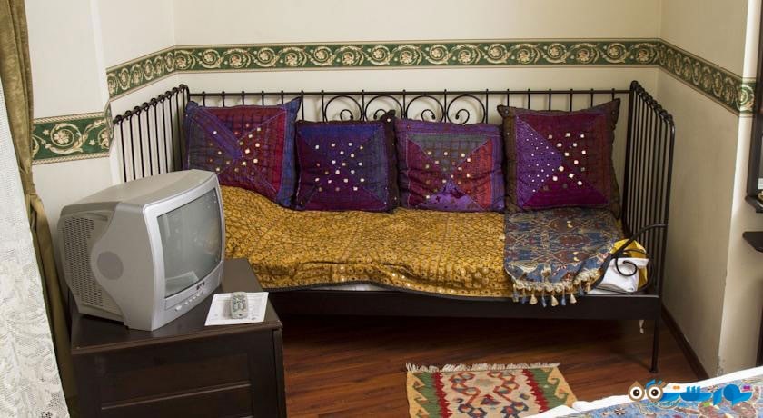 محوطه نشیمن اتاق دلوکس